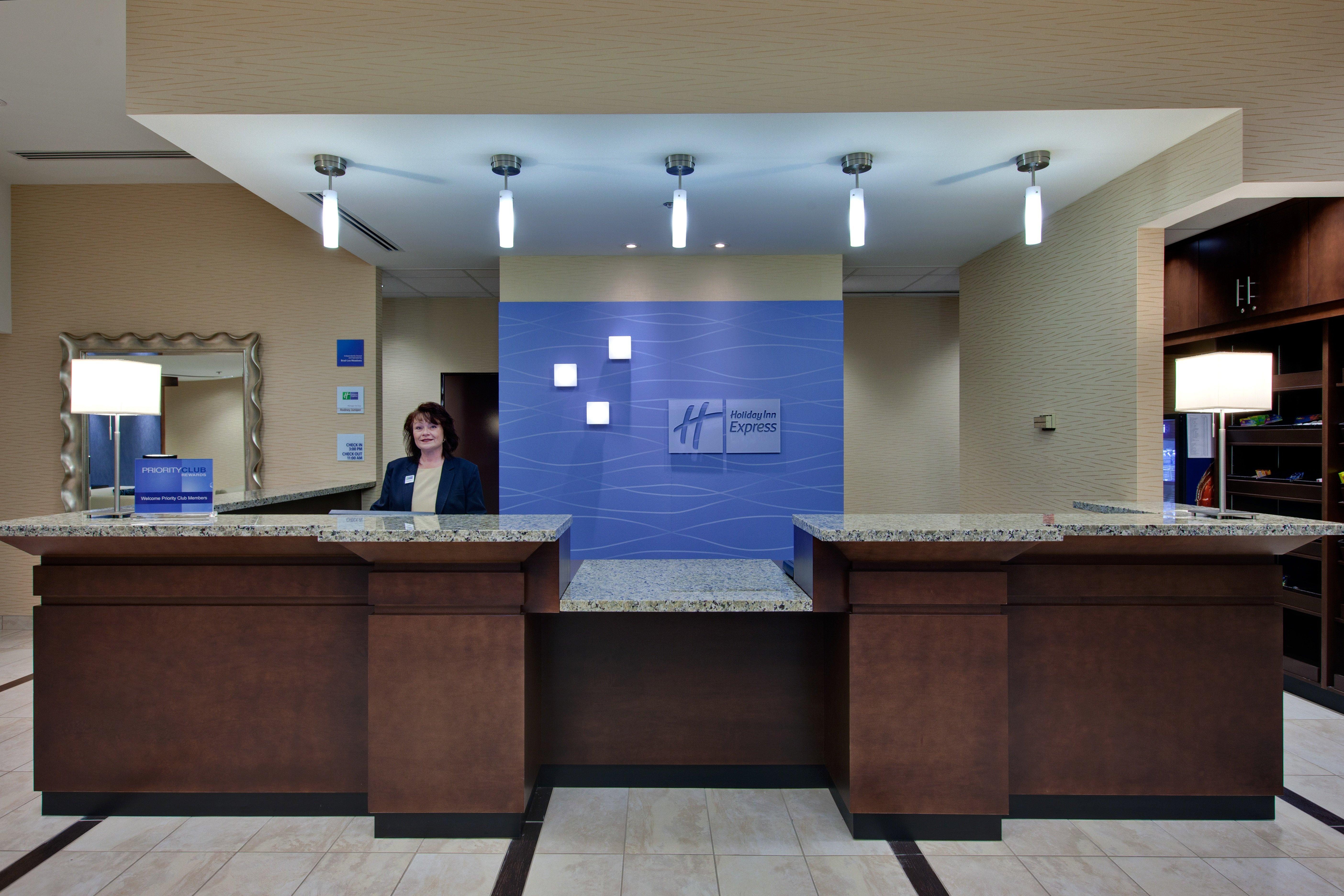 Holiday Inn Express Hotel & Suites Chatham South By Ihg Exteriér fotografie