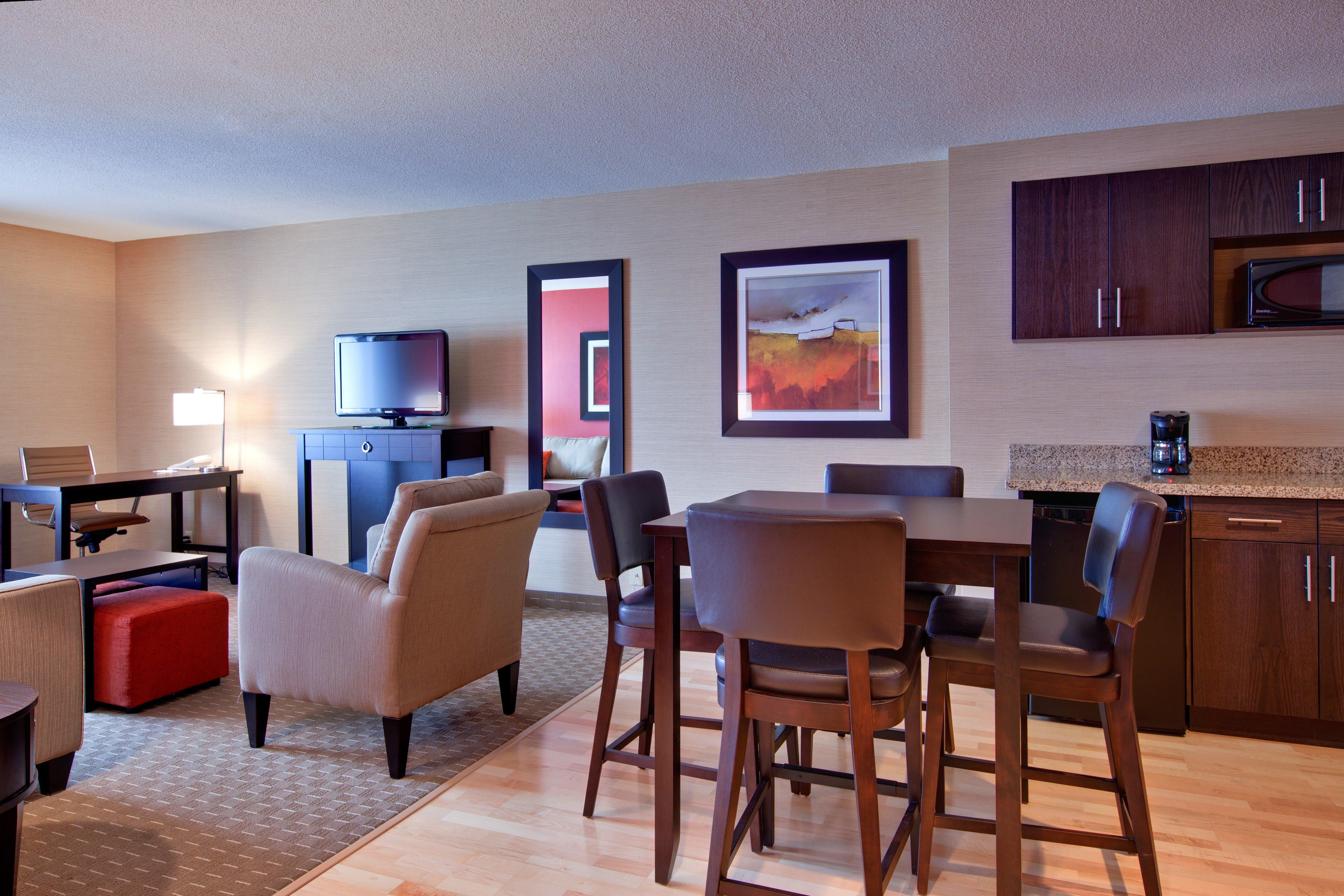Holiday Inn Express Hotel & Suites Chatham South By Ihg Exteriér fotografie