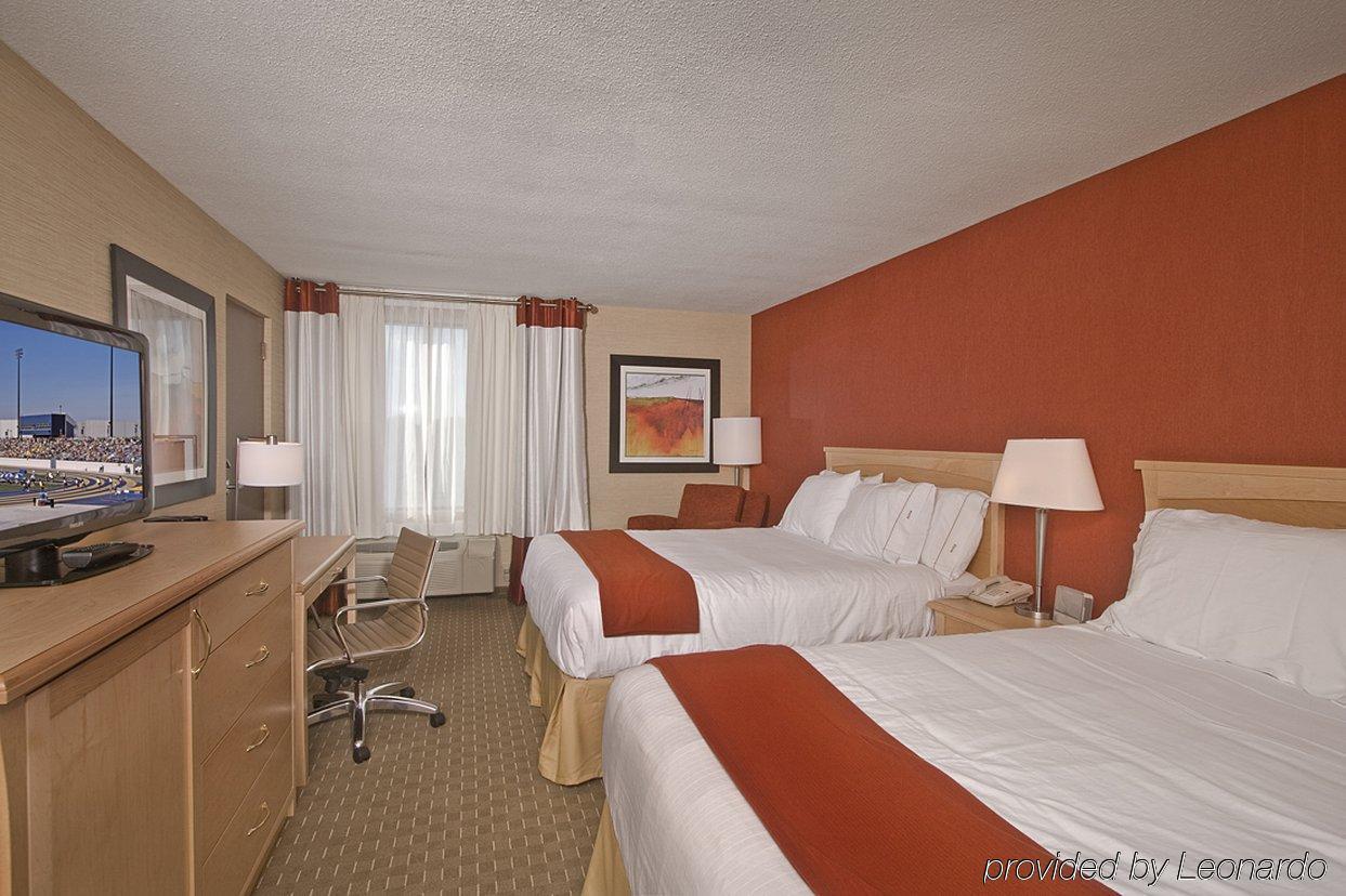 Holiday Inn Express Hotel & Suites Chatham South By Ihg Pokoj fotografie
